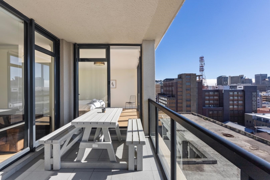 2 Bedroom Property for Sale in Cape Town City Centre Western Cape